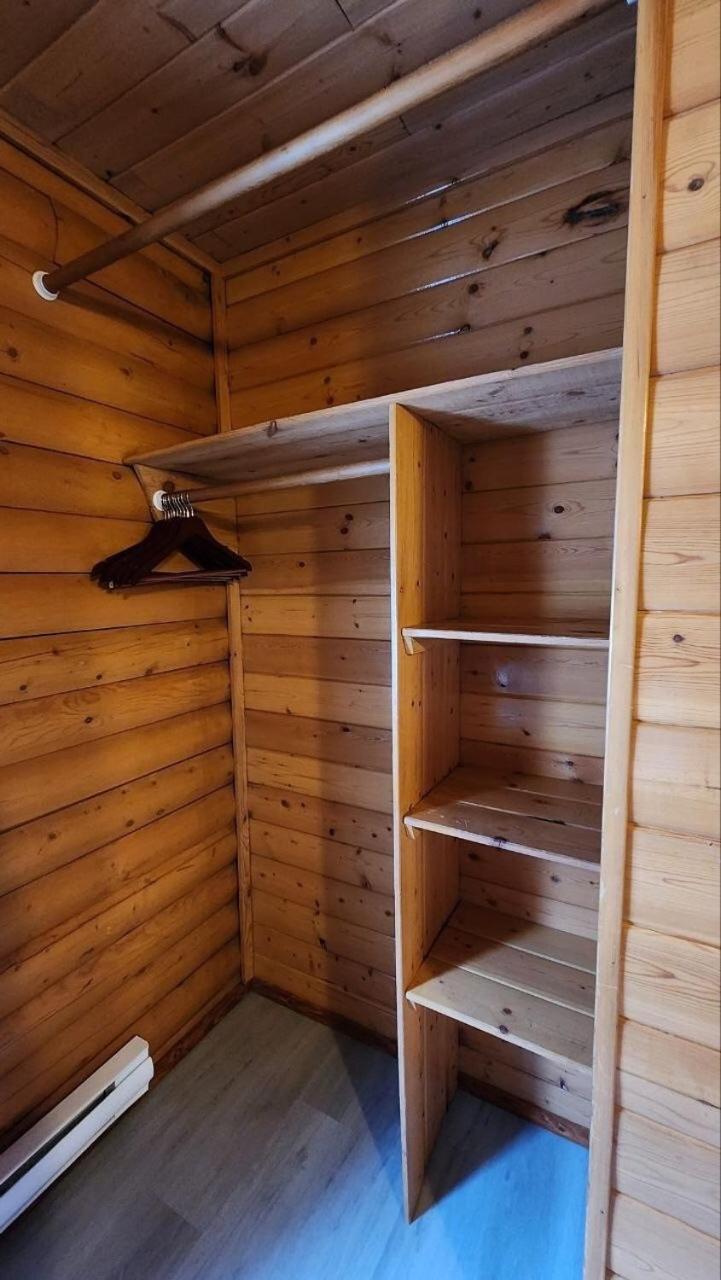 Mt. Revelstoke Alpine Chalets المظهر الخارجي الصورة
